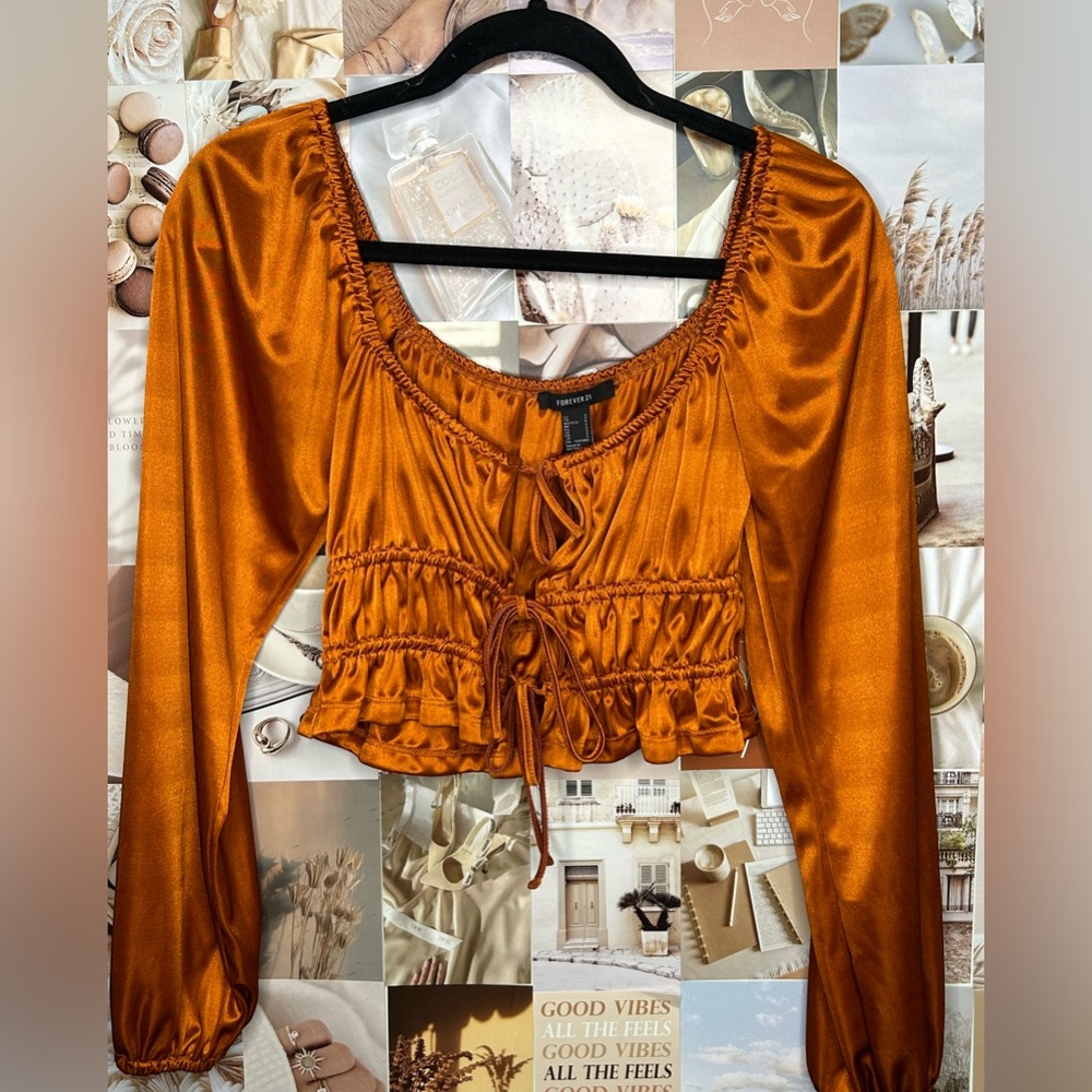 Long sleeve tie top